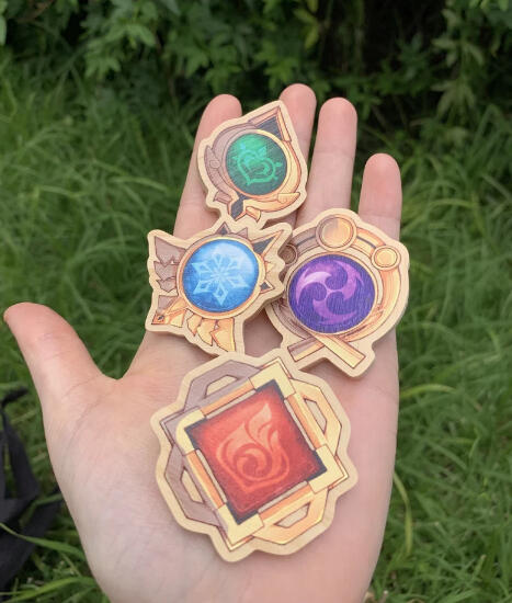 WOODEN PINS